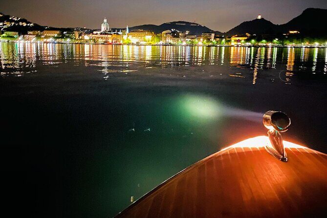 Private Venetian Wooden Boat Tour up to 10 pax - Who Should Consider This Experience?