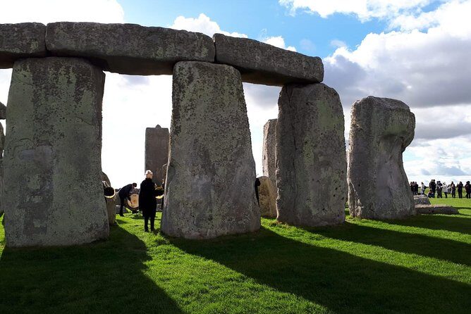 Private viewing of Stonehenge including Bath and Lacock Day Trip - Who is This Tour Best Suited For?