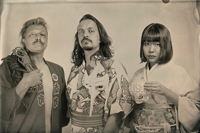 Private Vintage Tintype Portraits Experience in Tokyo - Exploring the Private Vintage Tintype Portraits Experience in Tokyo