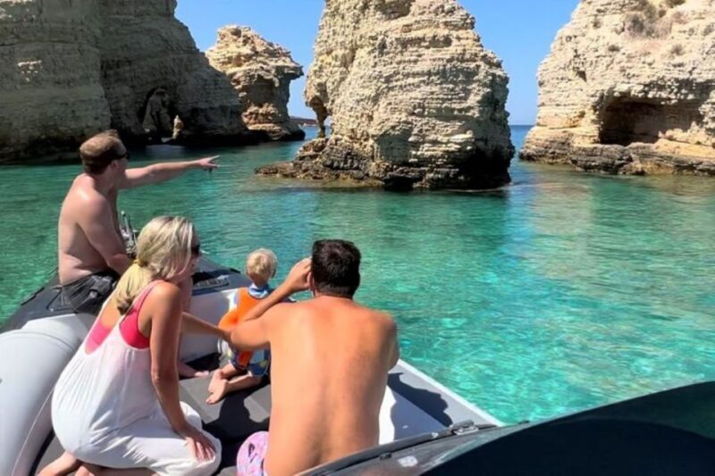Private VIP boat tour in cyclades - FAQ