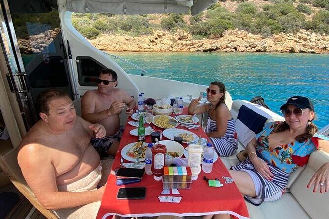 Private VIP Motoryacht Charter in Bodrum For 6 Hours With Lunch - Authentic Traveler Insights