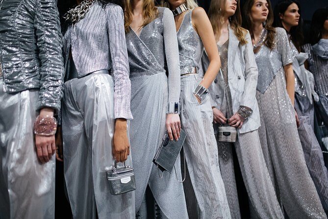 Private visit to a fashion showroom - Exploring the Experience: A Closer Look