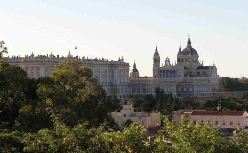 Private Visit to the Royal Palace and Walking Tour of Madrid - A Deep Dive into the Experience