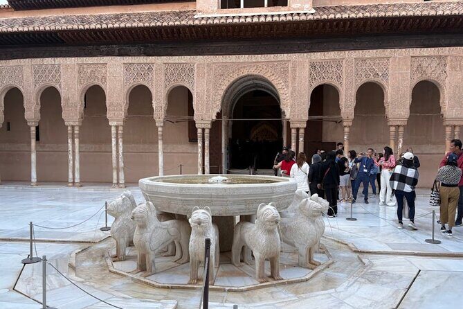 Private Walk of the Alhambra and Nasrid Palaces - Discover the Alhambra with a Private Walk: An In-Depth Review