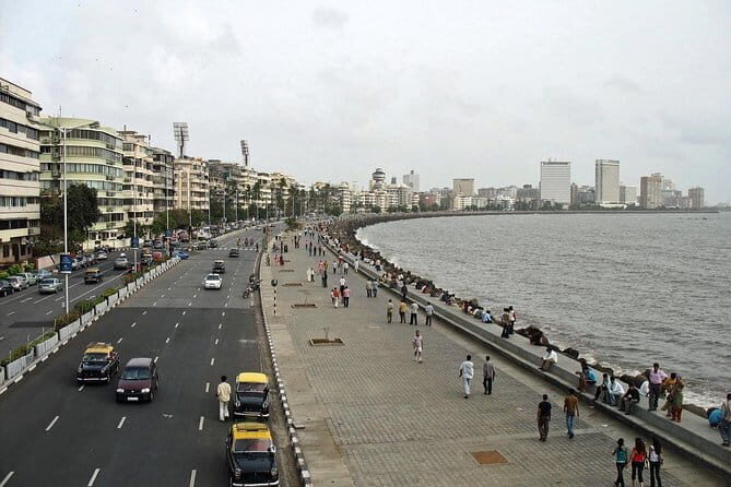 Private Walking Tour In Colaba, Mumbai With Light Refreshments - The Sum Up