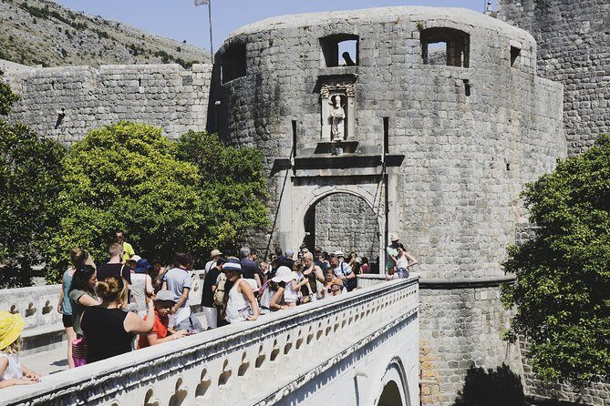 Private Walking Tour in Dubrovnik: Must See and Hidden Gems with Local Expert - Practical Tips for Booking and Enjoying the Tour