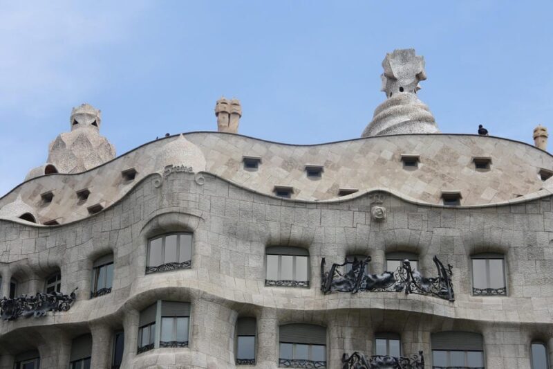 Private Walking Tour Of Casa Mila With Reserved Access - Price and Value: Is It Worth It?