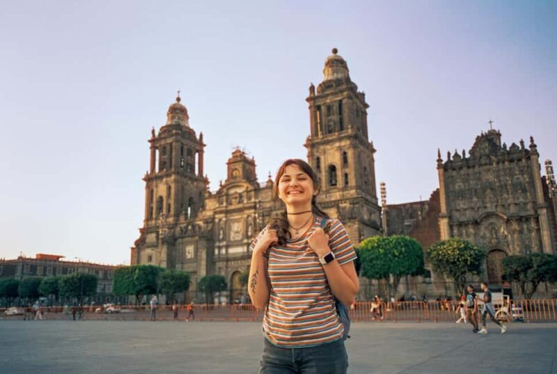 Private Walking Tour of Mexico Citys Iconic Landmarks - Key Points