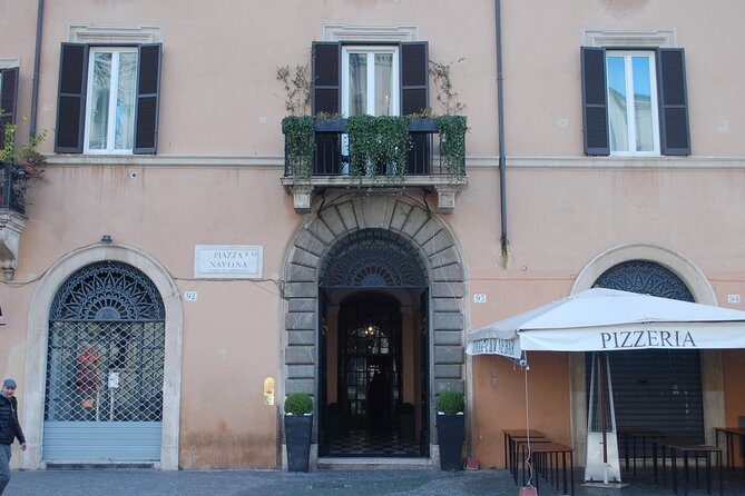 Private Walking Tour of Roman Squares and Fountains Plus the Pantheon - Why Choose This Tour?