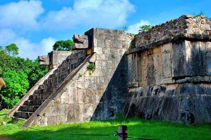 Private Walking Tour with a Local Guide in Chitzen Itza - Is This Tour Worth the Cost?