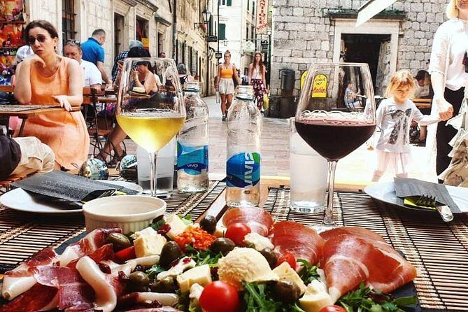 Private Walking tour with Wine and Food - The Value of this Experience
