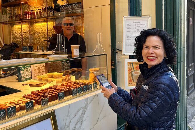 Private Walking & Wine Tasting Tour of Bordeaux with local Sophia - What Makes This Tour Stand Out?
