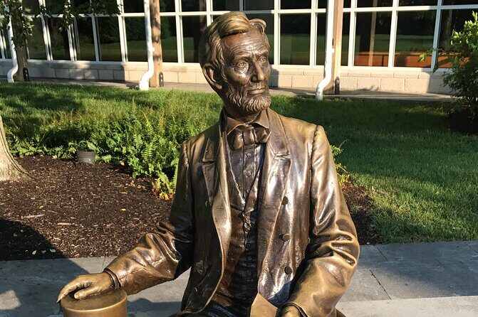 Private Washington to Gettysburg Tour by Luxury Car - FAQ
