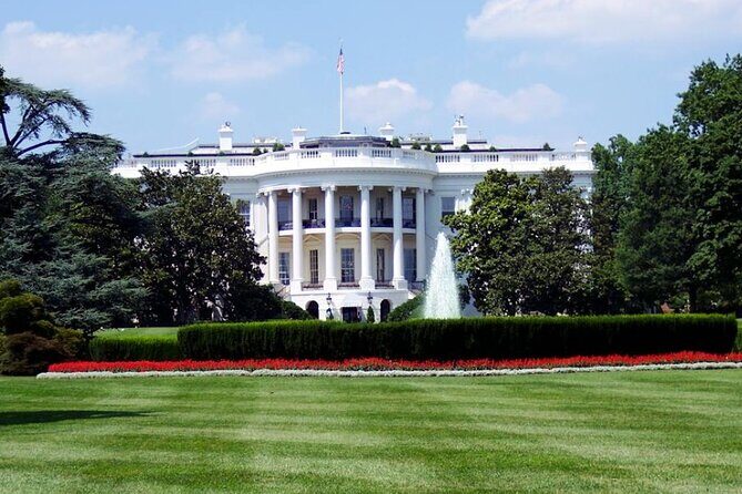 Private White House Neighborhood Walking Tour - Eisenhower Executive Office Building