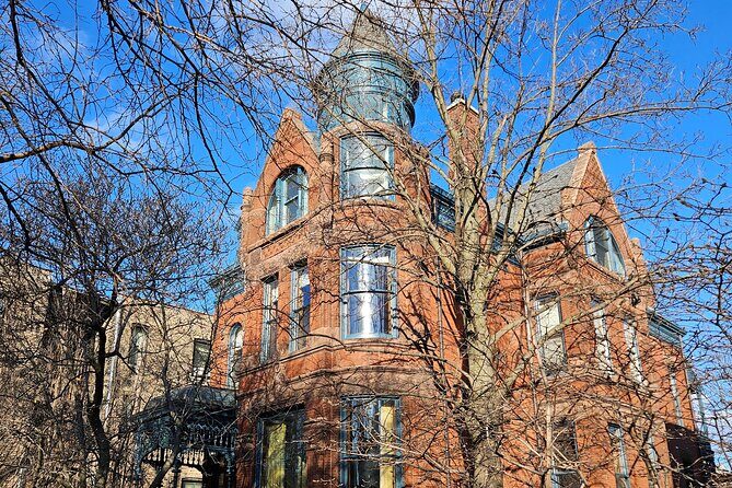Private Wicker Park and Bucktown Walking Tour - Discovering Chicago’s Hipster Heart: Wicker Park and Bucktown