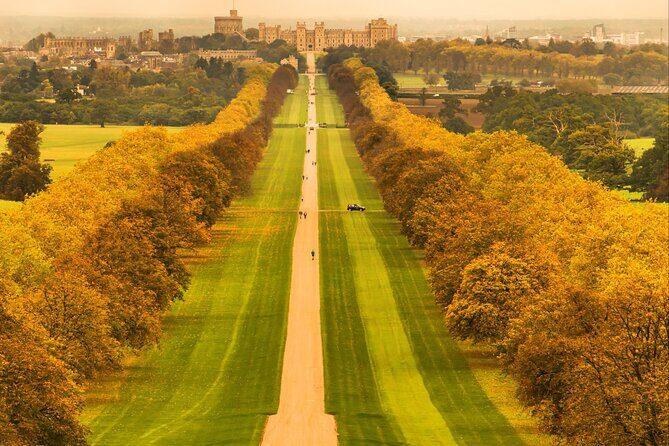 Private Windsor Castle, Stonehenge, The City of Bath Day Tour - Windsor Castle: The Queen’s Weekend Retreat