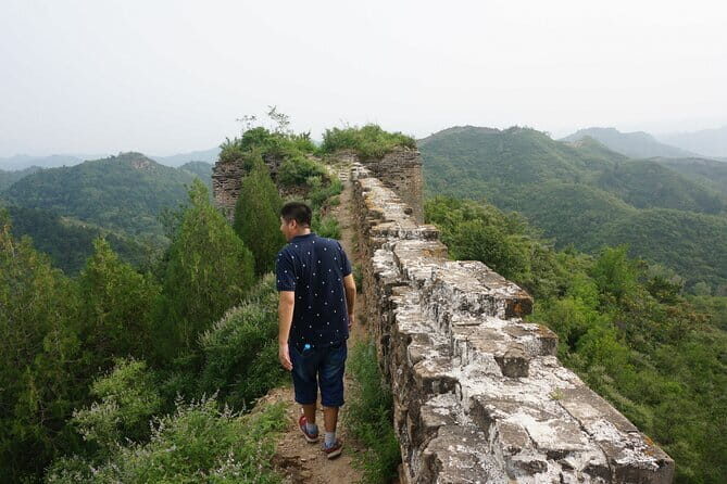 Private Wohushan Wild Great Wall Hiking Tour with Picnic - The Journey Begins: From Beijing to Wild Beauty
