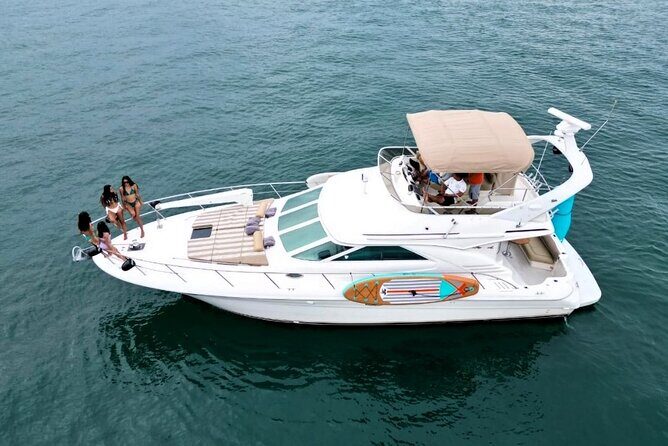 Private Yacht 4Hours Food & drinks included,price is only DEPOSIT - The Value of the Experience