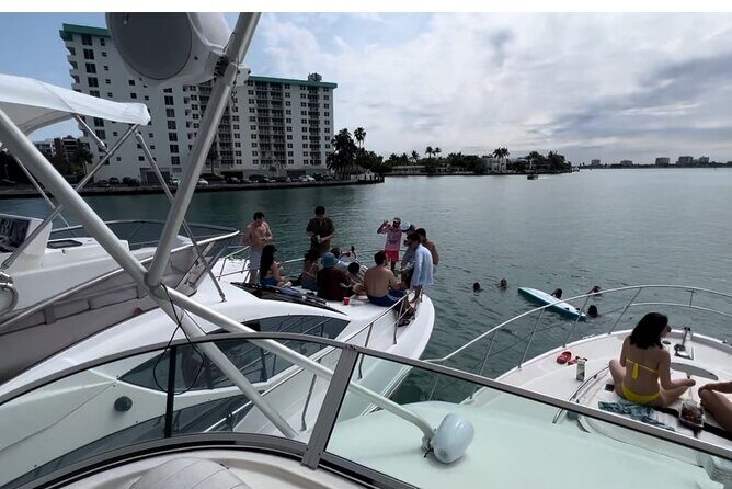 Private Yacht Cruise in Miami Beach - FAQ