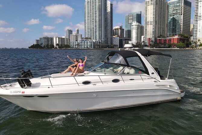 Private Yacht Rental 37Ft in Miami Up to 12 People - What’s Included and How It Adds Value