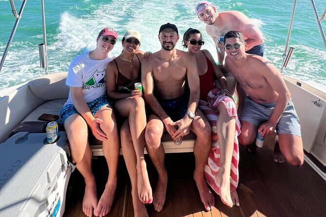 Private Yacht Rental 37Ft in Miami Up to 12 People - The Captain and Crew: Friendly and Professional?