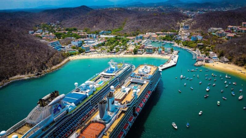 Private yacht tour of the Huatulco Bays - Authentic Experiences & Traveler Feedback