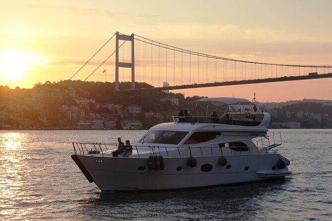 Private Yacht Tour on Bosphorus Istanbul - Key Points