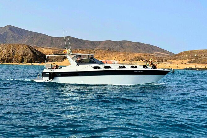 Private Yacht with Gourmet Barbecue and Sunset on Papagayo Beaches - The Experience in Detail