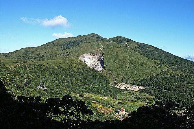 Private Yangmingshan Volcano Tour - What Makes This Tour Stand Out?