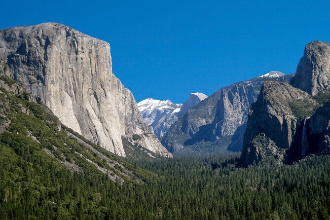 Private Yosemite National Park Day Trip from San Francisco - Approaching Yosemite: First Impressions and Photo Stops