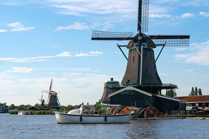 Private Zaanse Schans Windmill Cruise On Luxury Boat - FAQ