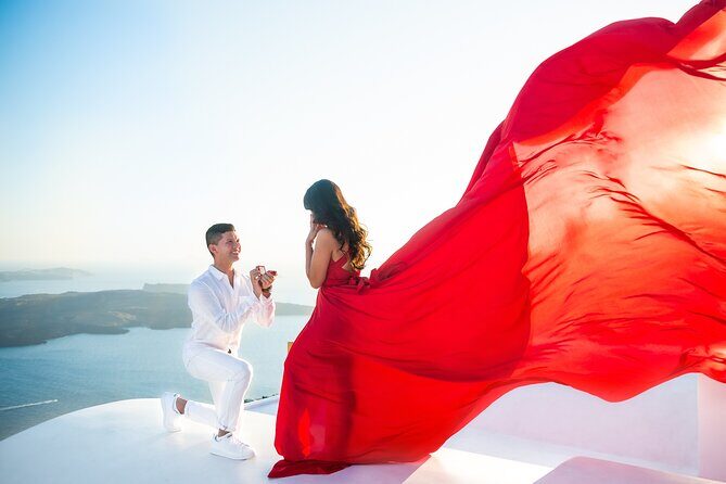 Professional Flying Dress Photoshoot In Santorini - Who This Experience Is Perfect For