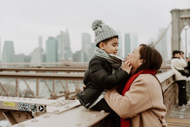 Professional Photoshoot at Brooklyn Bridge in New York - Who Will Love This?
