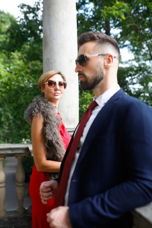 Professional photoshoot at Royal Garden - Key Points