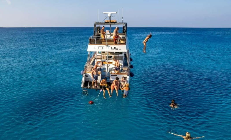 Protaras: Luxury Blue Lagoon Cruise / 3H, 2 Swim Stops - FAQ