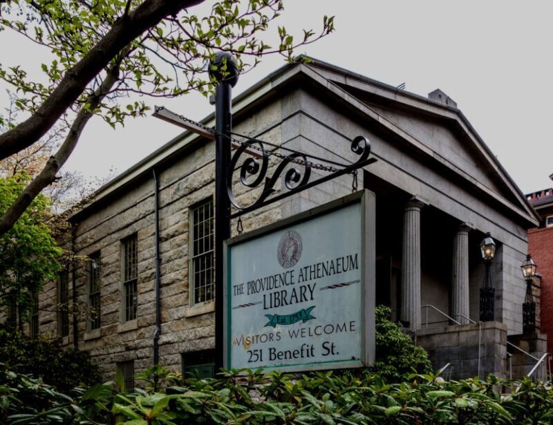 Providence: Ghosts, Phantoms and Poltergeists Walking Tour - Key Points