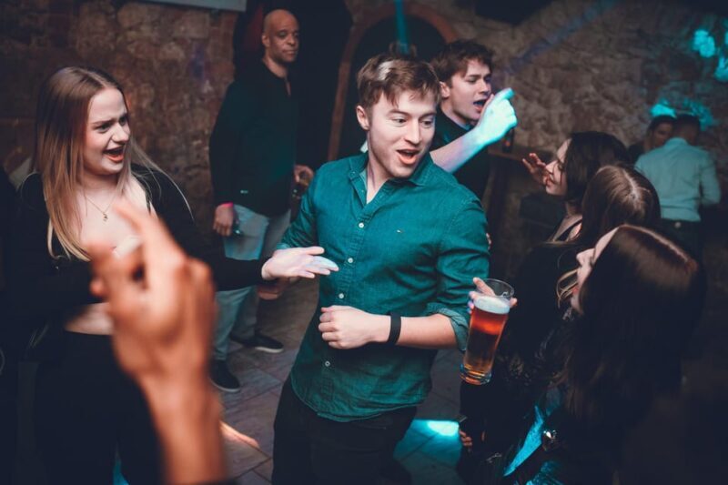 Pub Crawl - 1-hour Open Bar then Vip to 5 Clubs - Krakow - Key Points