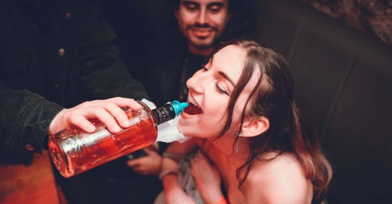 Pub Crawl 1hr Unlimited Beer + Vodka then Clubs in Katowice - Key Points