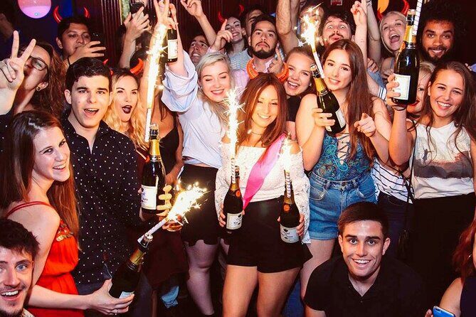Pub Crawl Barcelona by EVOLVE The BEST night experience - Authenticity and Feedback