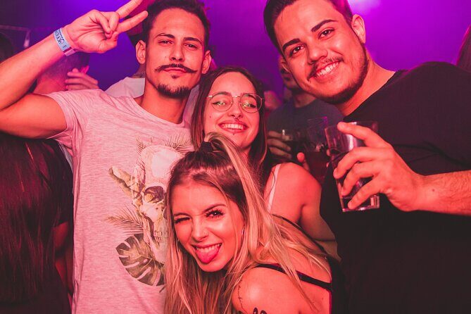 Pub Crawl Ponta Delgada Sao Miguel Azores - Key Points: