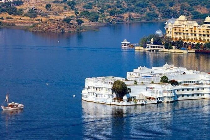 Pub Crawl Udaipur - Who Will Love This Tour?