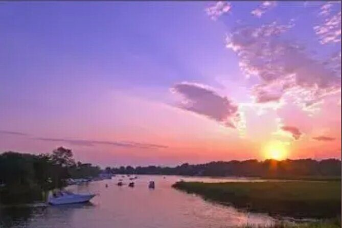 Public Fall Colors Cruise on Lake Minnetonka - How Does It Measure Up?
