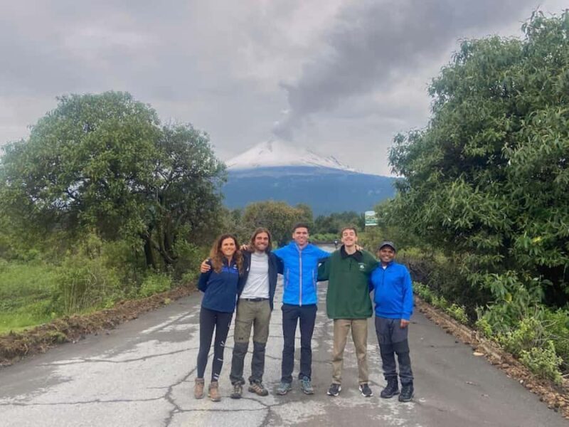 Puebla: Hike the impressive Izta-Popo volcanoes, with transportation and lunch. - FAQ