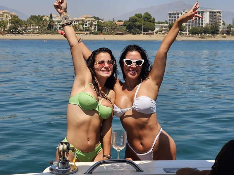 Puerto Banús: Bachelorette party on a yacht - FAQ