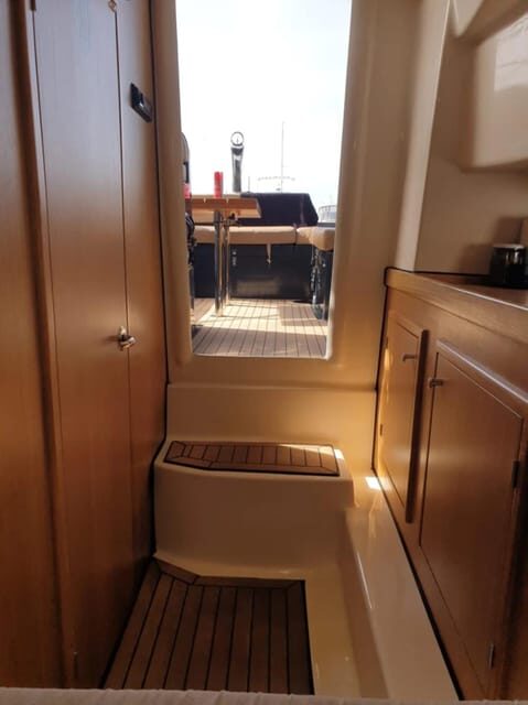 Puerto Banus: Boat Charter Moonday Yacht - FAQ