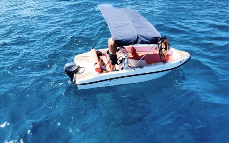 Puerto Colon: La Nina Boat self drive, No licence Tenerife - FAQ