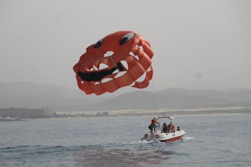 Puerto del Carmen: 10-Minute Parasailing Expereince - An In-Depth Look at the Parasailing Experience