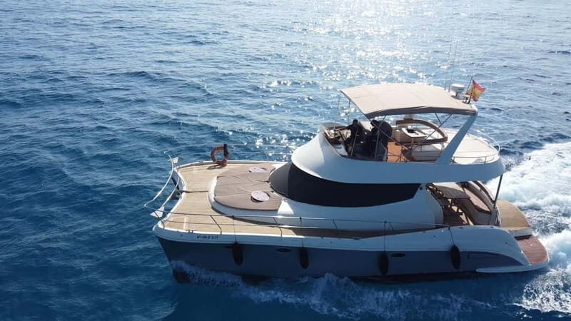 Puerto del Carmen: 2h Private Sunset Catamaran Tour w/Drinks - FAQ