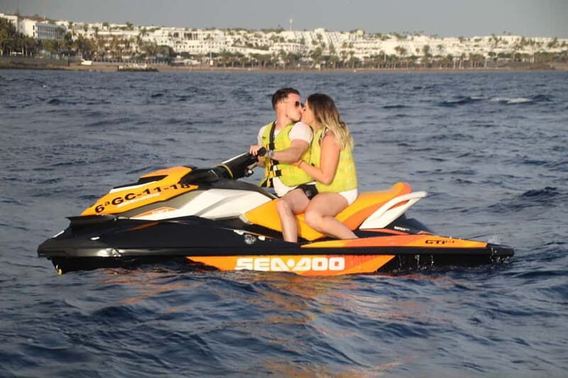 Puerto del Carmen: 40-Minute Jet Ski safari on Playa Chica - What Is the Experience Like?