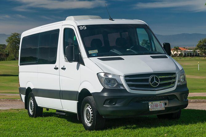 Puerto Vallarta Airport to Hotel Private Transfer by Minivan - Key Points